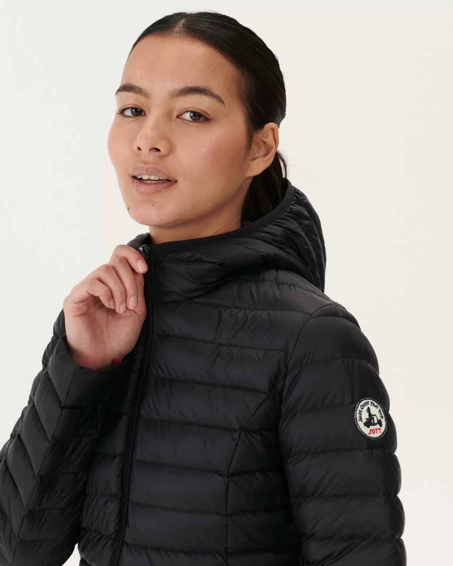 Women JOTT Lightweight Hooded Puffer Jacket Noir Cloe